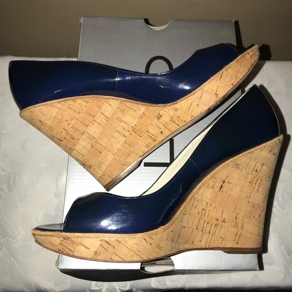 Aldo Wedge Heels - Picture 2 of 5